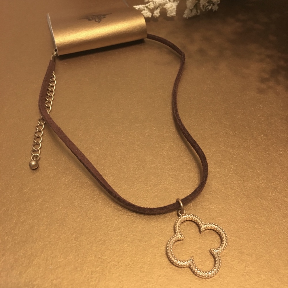 Gold Pendant Necklace⚜️